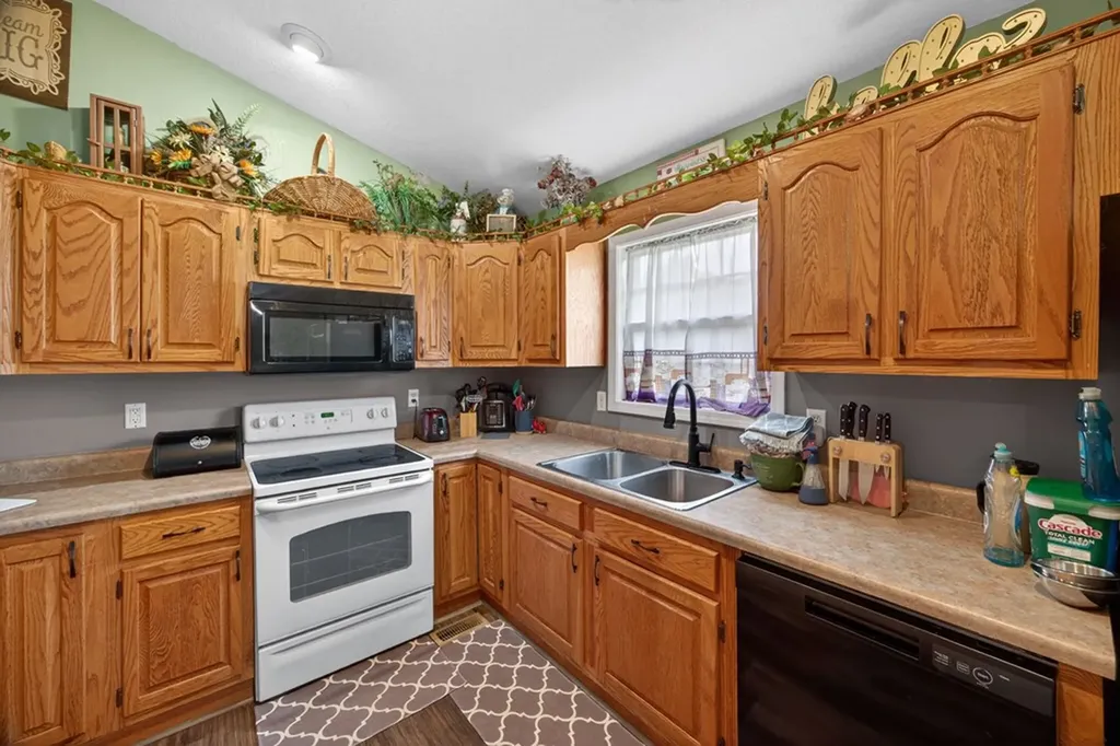 2047 Todd Road Clarkrange TN 38553