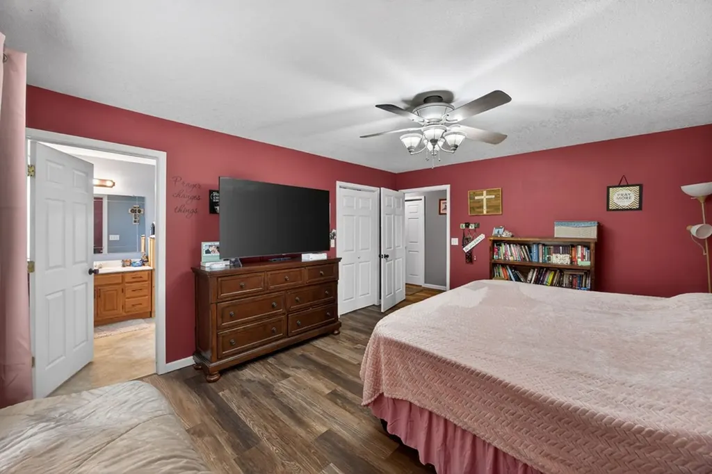 2047 Todd Road Clarkrange TN 38553