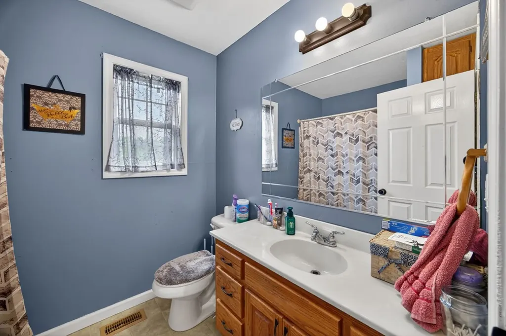 2047 Todd Road Clarkrange TN 38553