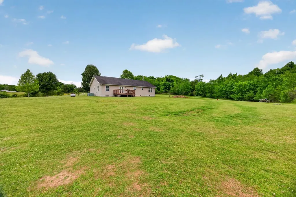 2047 Todd Road Clarkrange TN 38553