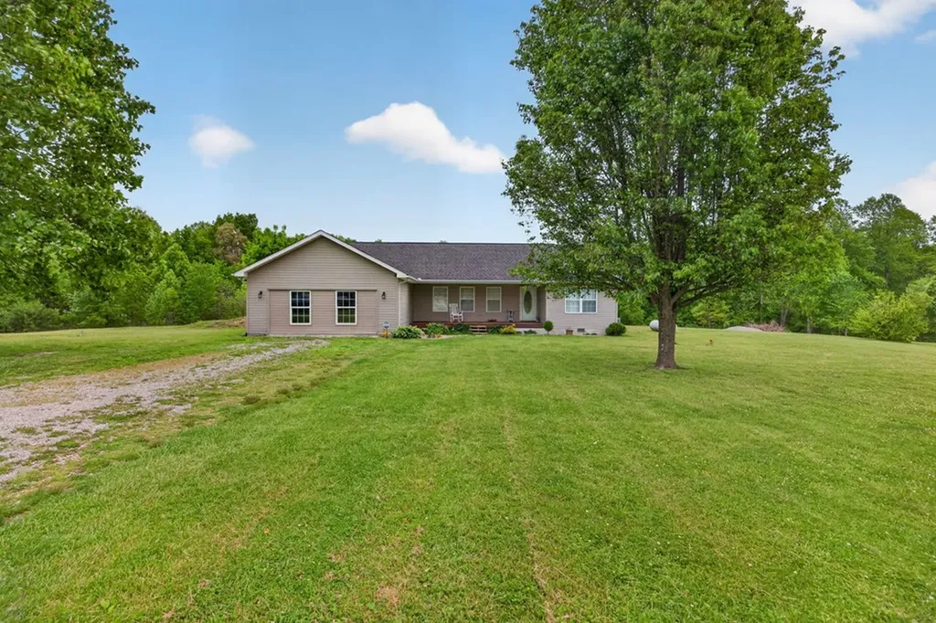 2047 Todd Road Clarkrange TN 38553