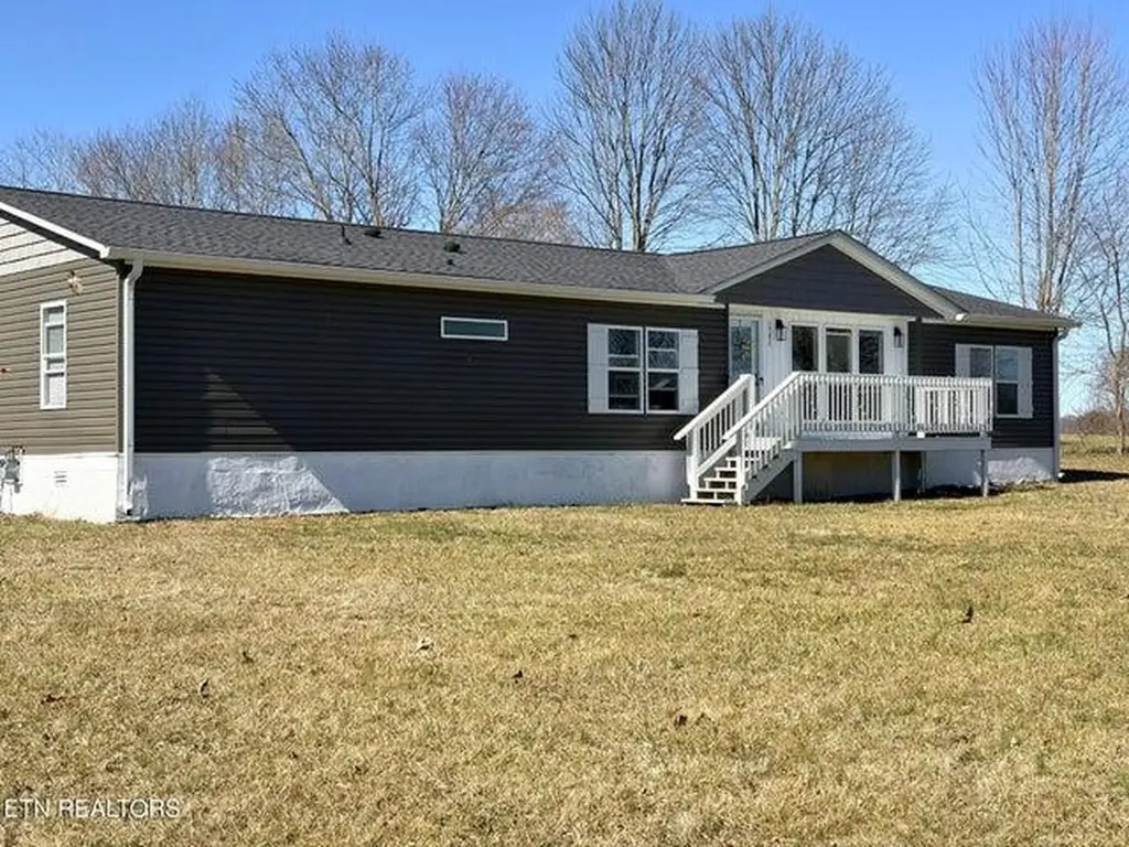 1382 Blackburn Fork Road Cookeville TN 38501