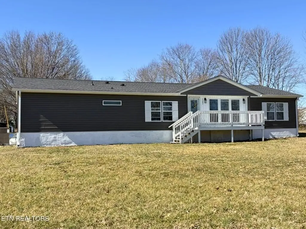1382 Blackburn Fork Road Cookeville TN 38501