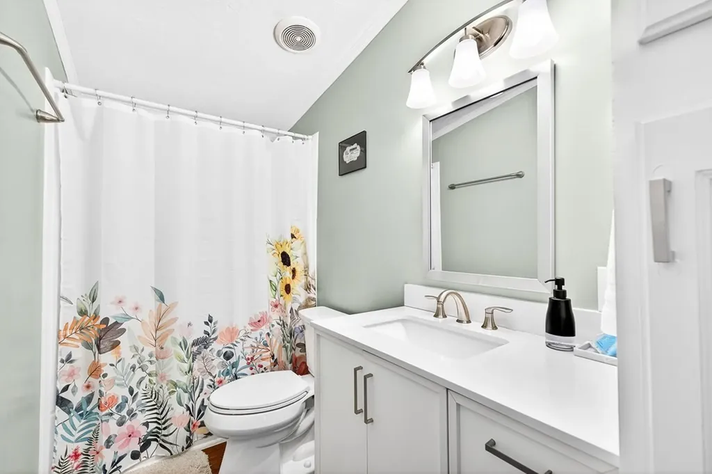 1541 Hassler Loop Byrdstown TN 38549