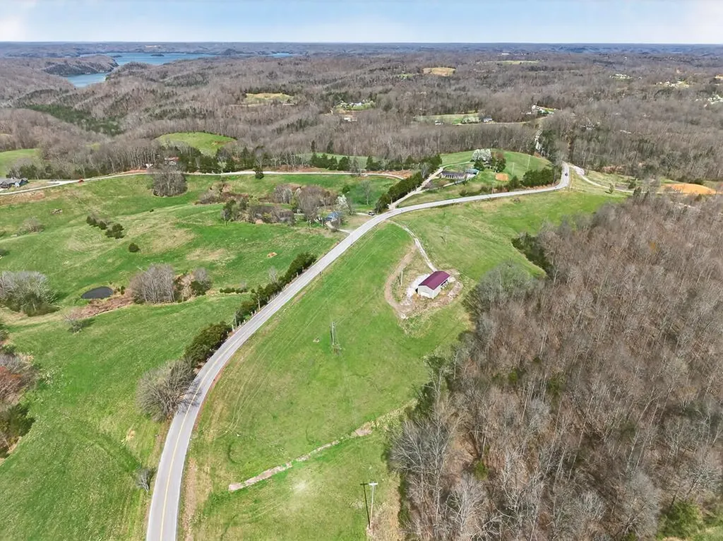 4040 Willow Grove Highway Allons TN 38541