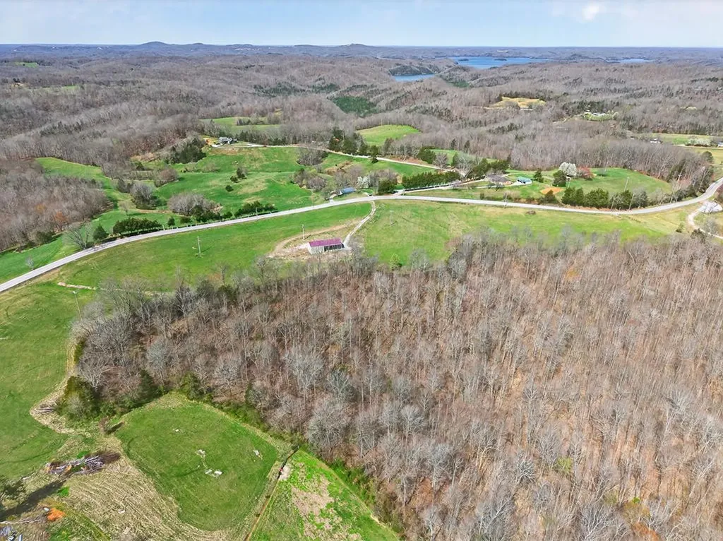 4040 Willow Grove Highway Allons TN 38541