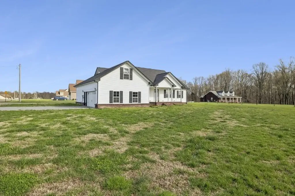 383 Old Coleytown Lane Lafayette TN 37083