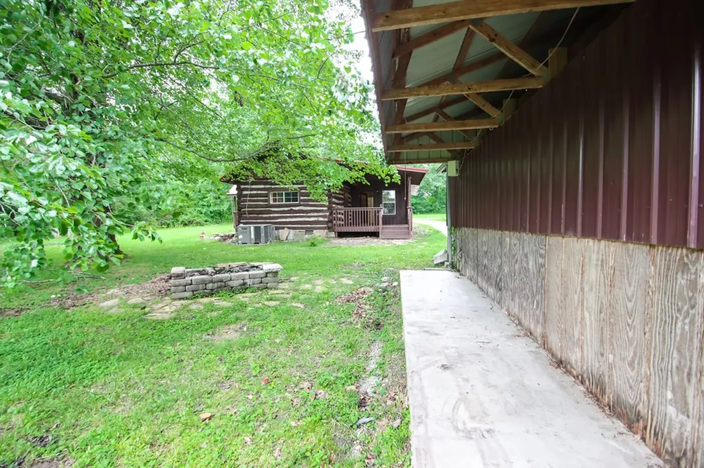 210 Kingwood Drive Sparta TN 38583