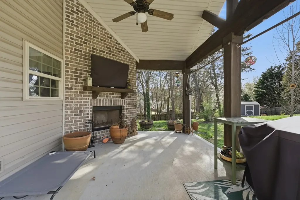 221 Birchwood Lane Other TN 37771