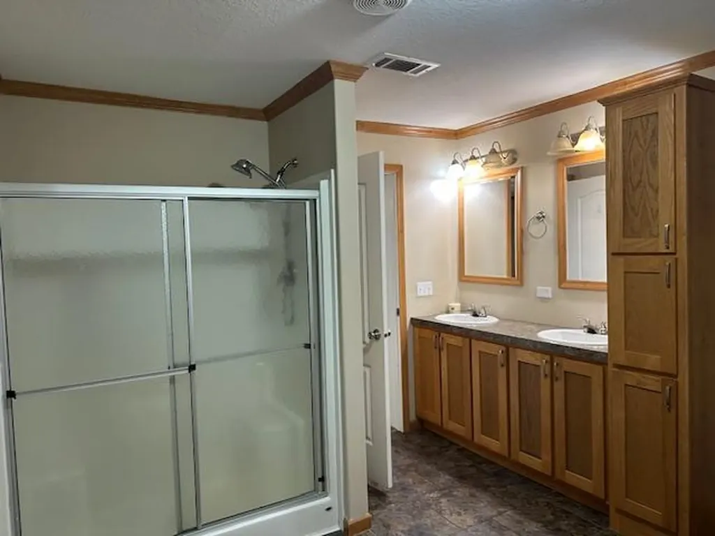 126 Indian Village Lane Wilder TN 38589