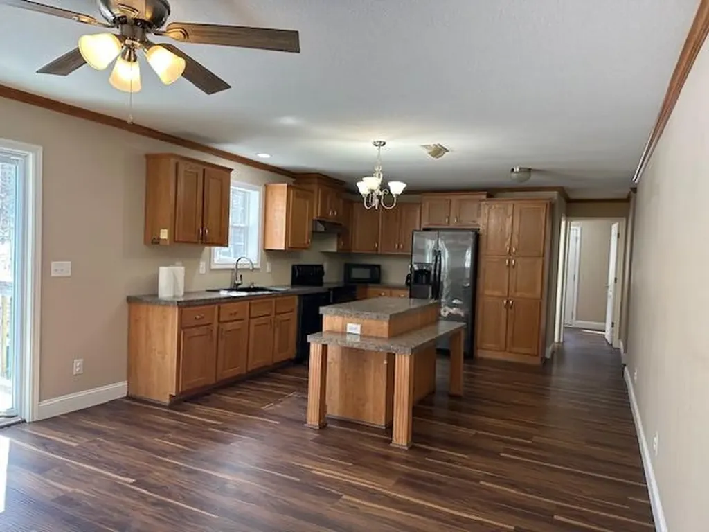 126 Indian Village Lane Wilder TN 38589