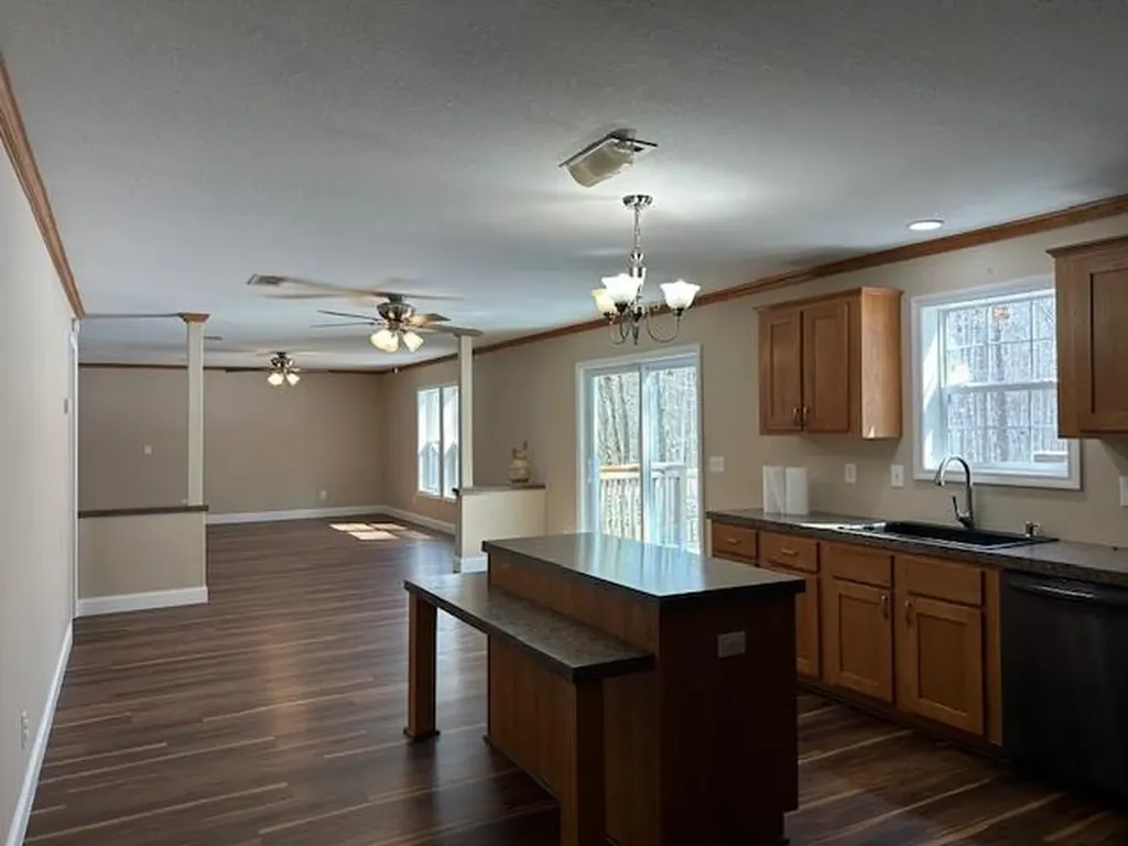 126 Indian Village Lane Wilder TN 38589