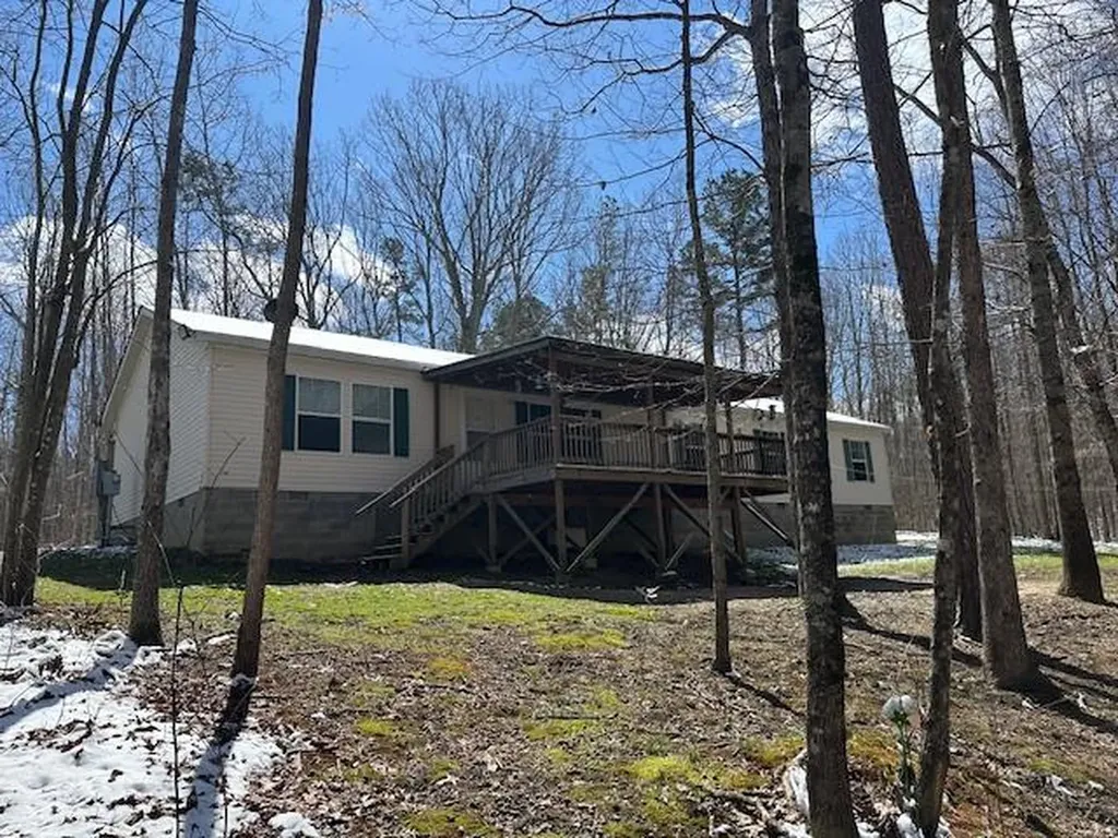 126 Indian Village Lane Wilder TN 38589
