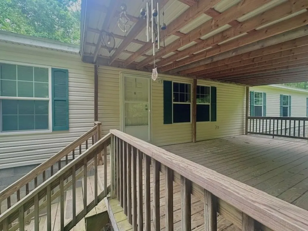 126 Indian Village Lane Wilder TN 38589