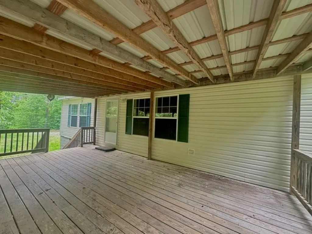 126 Indian Village Lane Wilder TN 38589