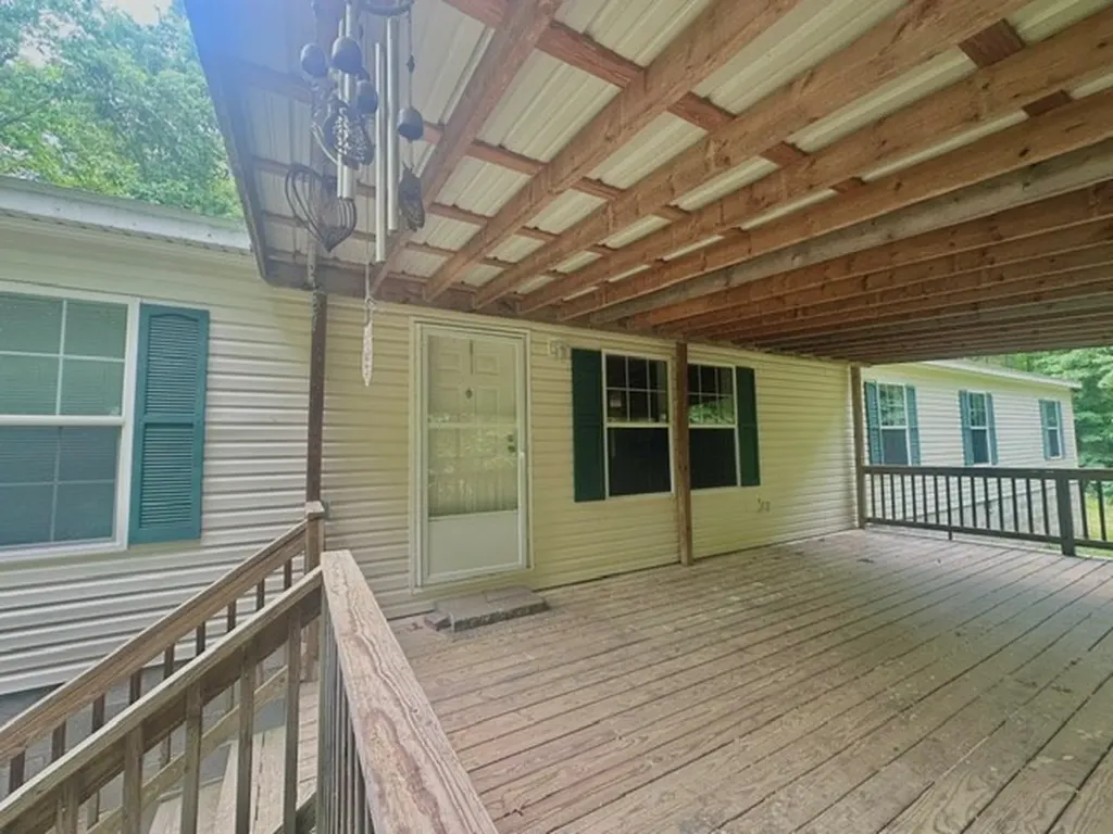 126 Indian Village Lane Wilder TN 38589