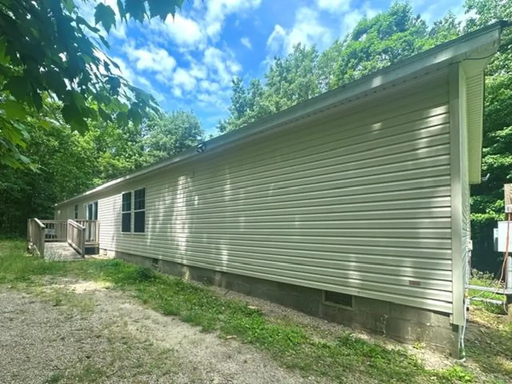 126 Indian Village Lane Wilder TN 38589