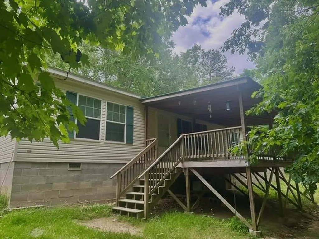 126 Indian Village Lane Wilder TN 38589