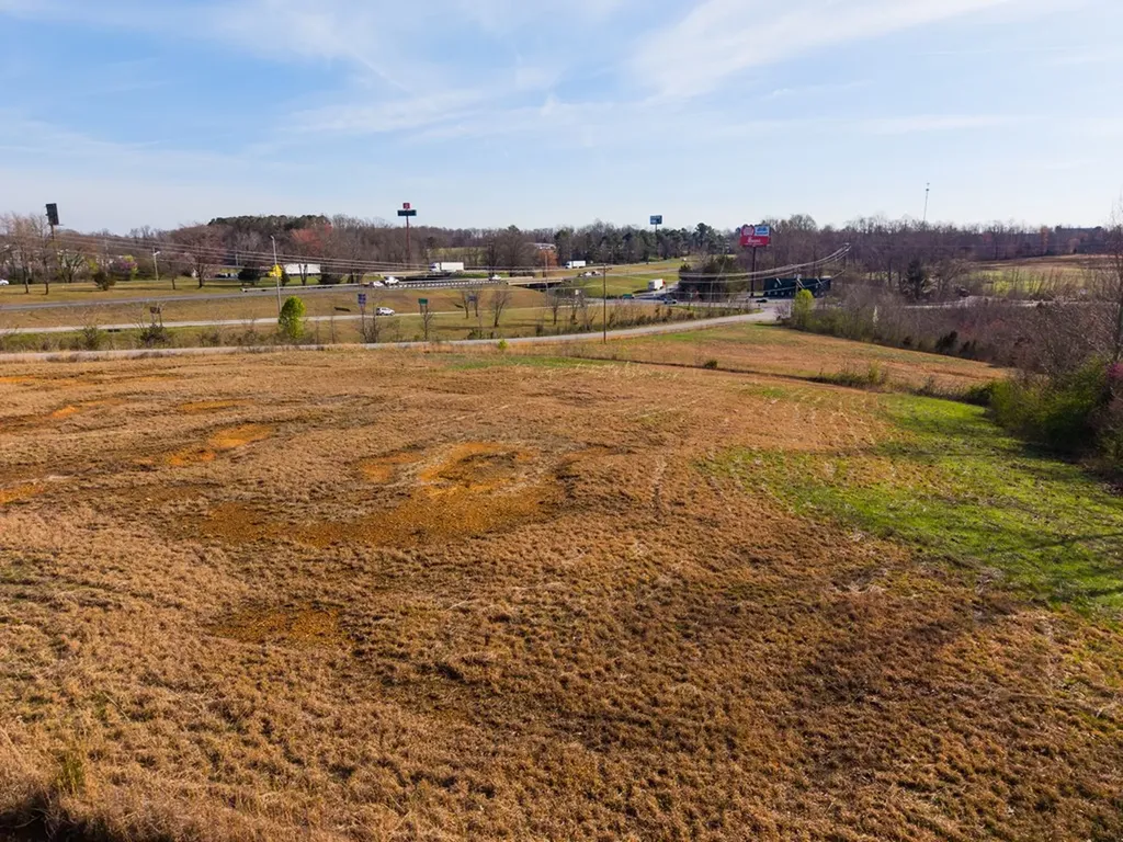 5.01 Ac Olan Maxwell Road Baxter TN 38544