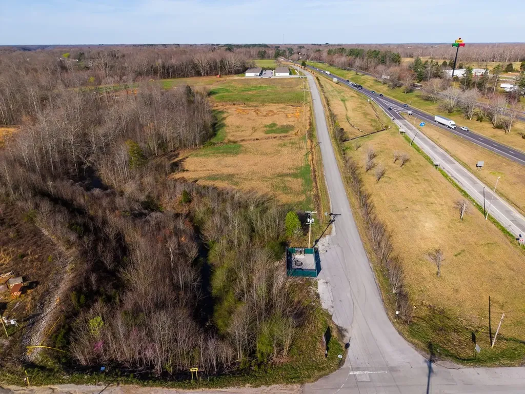 5.01 Ac Olan Maxwell Road Baxter TN 38544