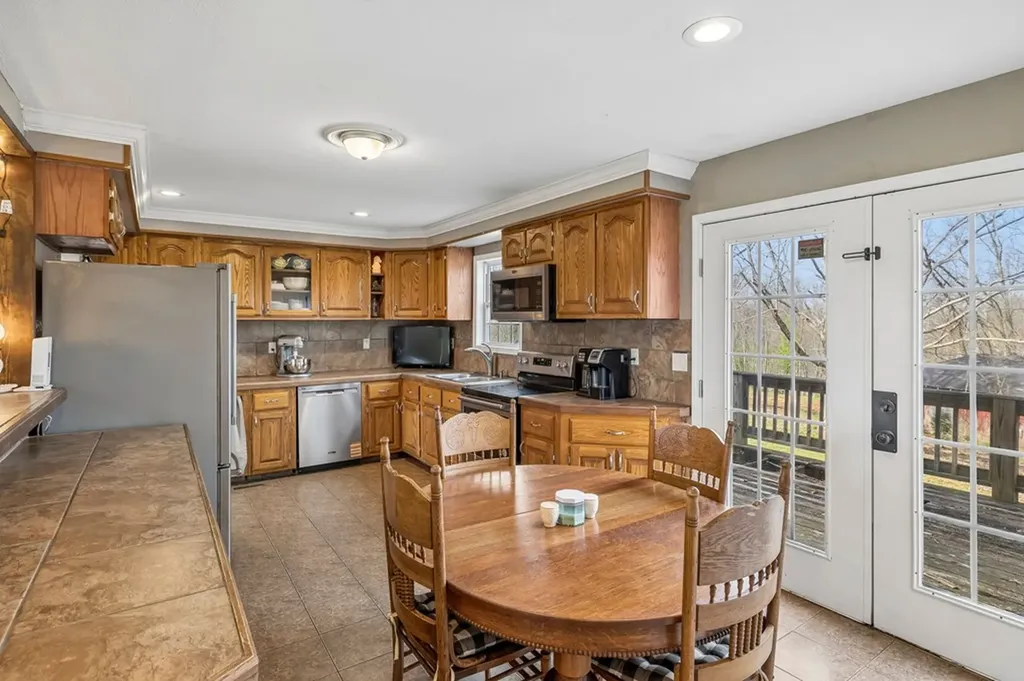 10433 Hopewell Road Silver Point TN 38582