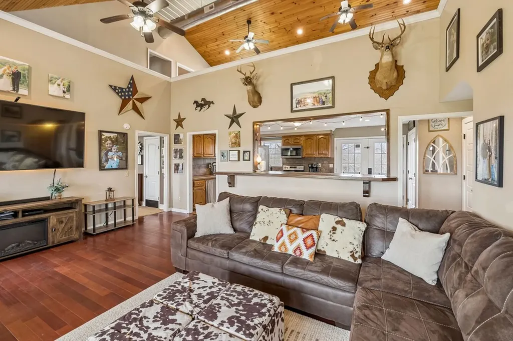 10433 Hopewell Road Silver Point TN 38582