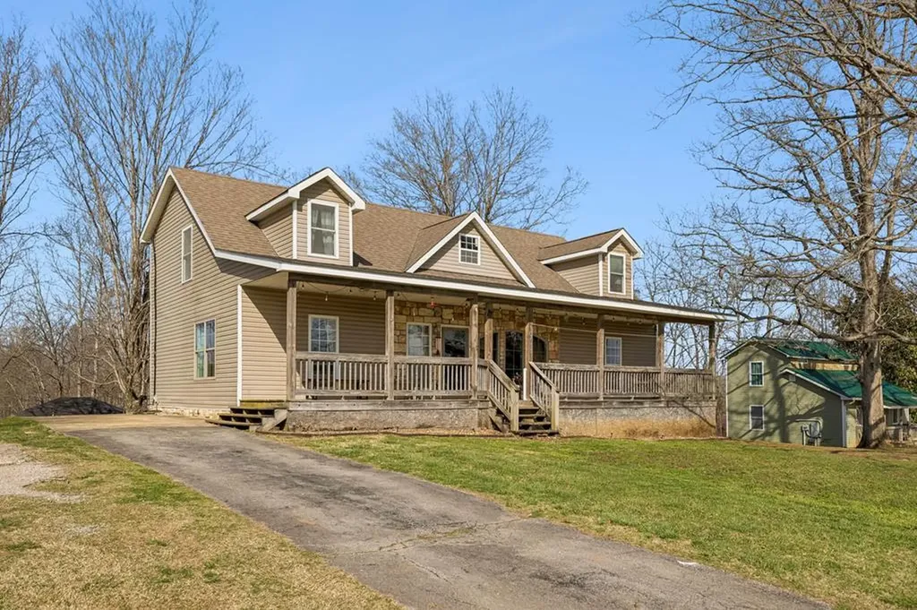 10433 Hopewell Road Silver Point TN 38582