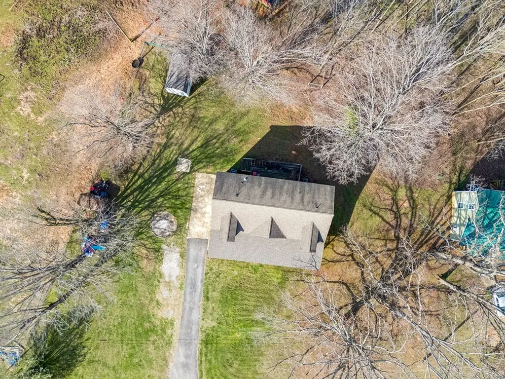 10433 Hopewell Road Silver Point TN 38582