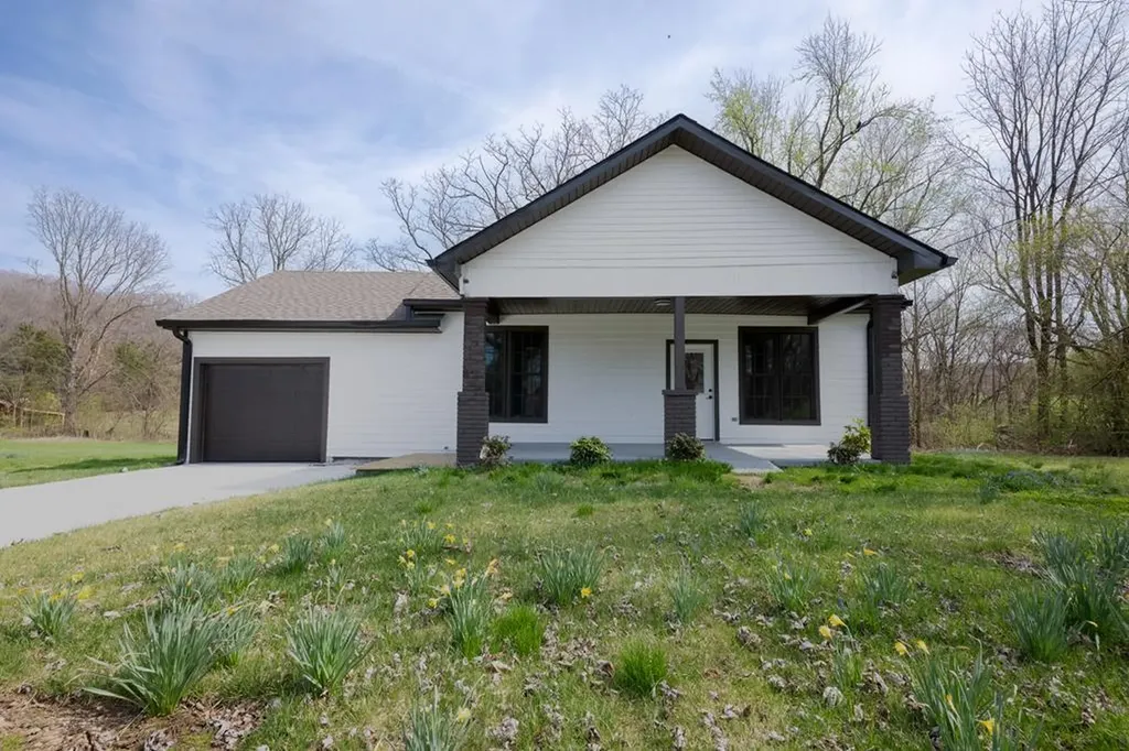 469 E Main Cookeville TN 38506
