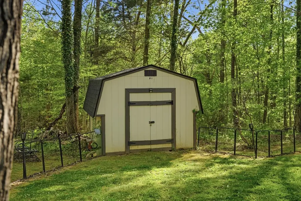 1439 Thomas Circle Cookeville TN 38506