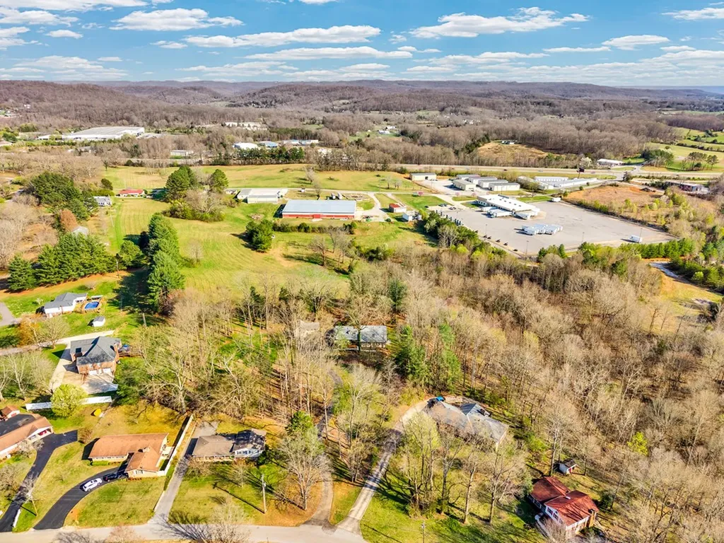 1439 Thomas Circle Cookeville TN 38506
