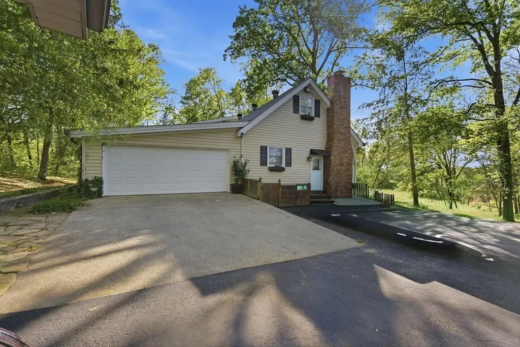 1439 Thomas Circle Cookeville TN 38506