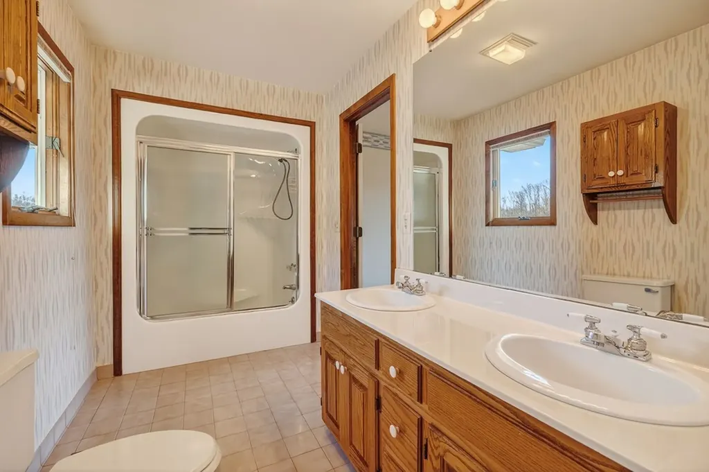 1634 Falling Water Road Sparta TN 38583