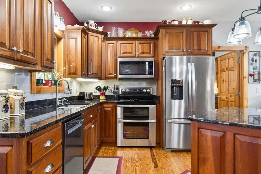 499 Hemlock Lane Spencer TN 38585-4143