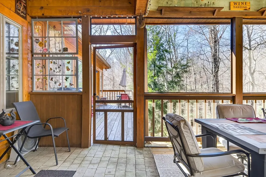 499 Hemlock Lane Spencer TN 38585-4143