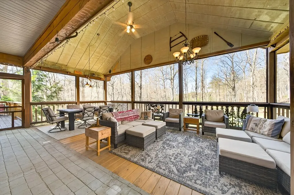 499 Hemlock Lane Spencer TN 38585-4143