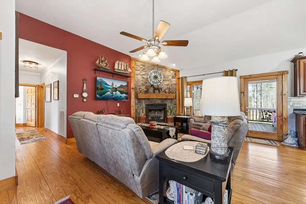 499 Hemlock Lane Spencer TN 38585-4143