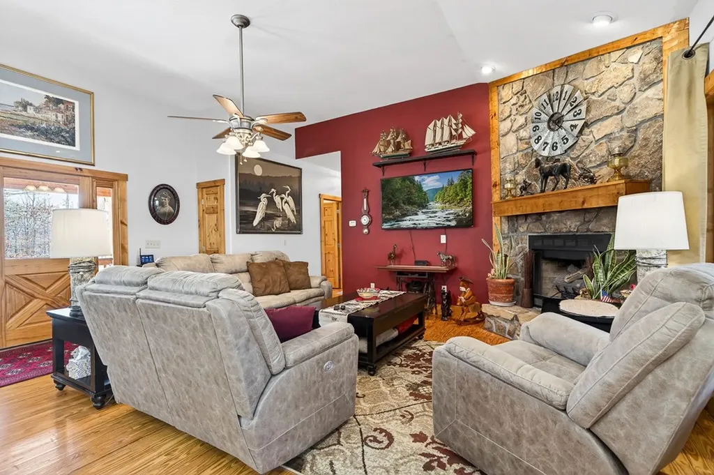 499 Hemlock Lane Spencer TN 38585-4143