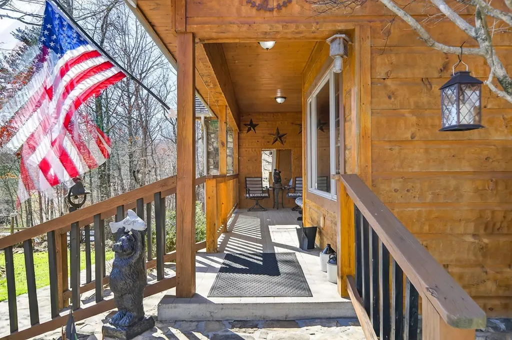 499 Hemlock Lane Spencer TN 38585-4143