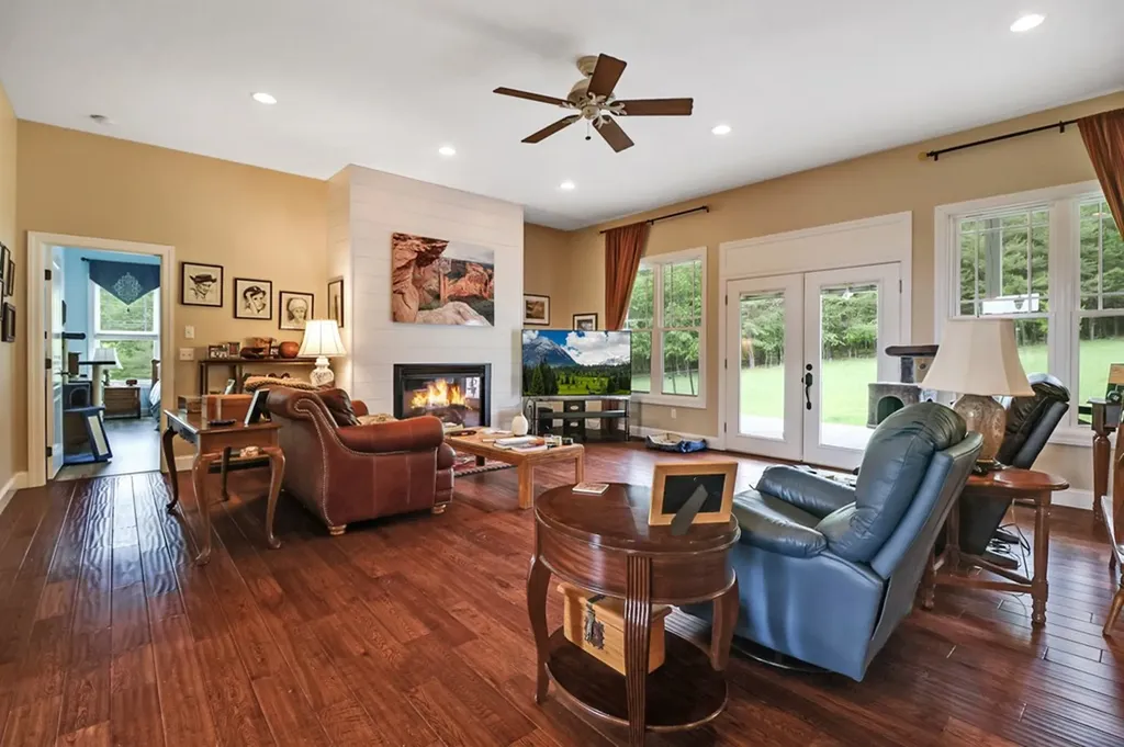 853 Obed River Road Crossville TN 38555