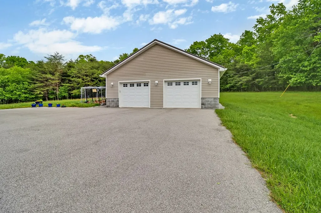 853 Obed River Road Crossville TN 38555