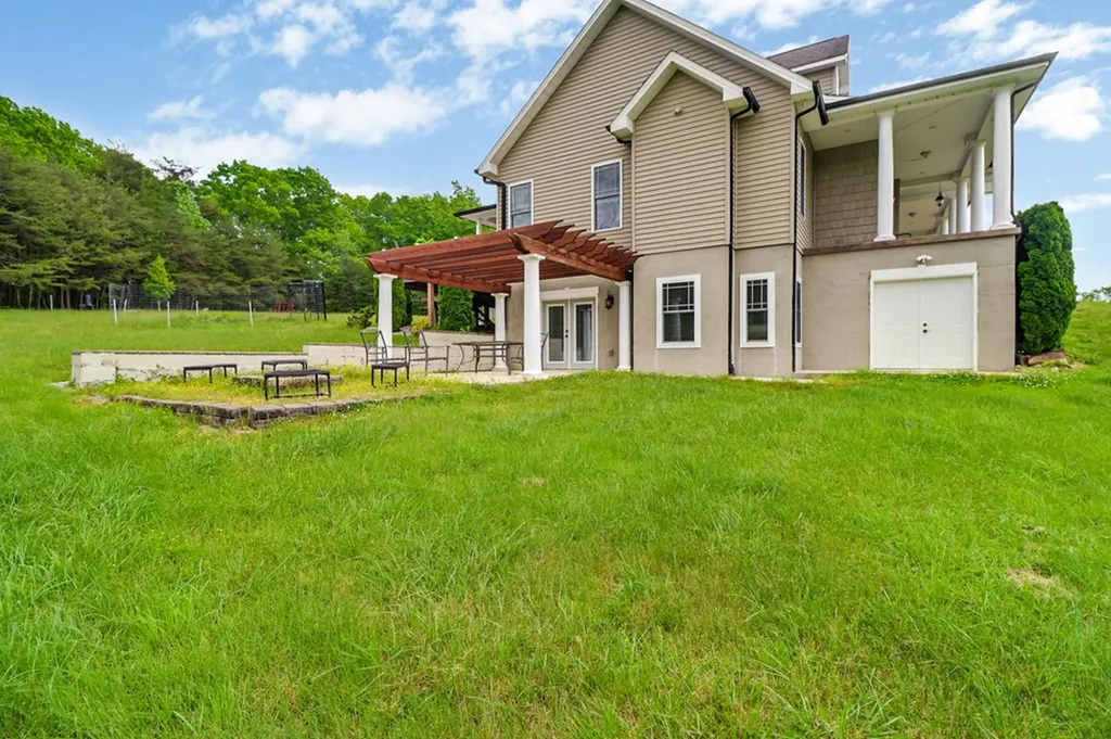 853 Obed River Road Crossville TN 38555