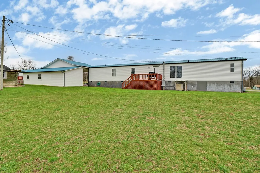11440 Highway 70 W Sparta TN 38583