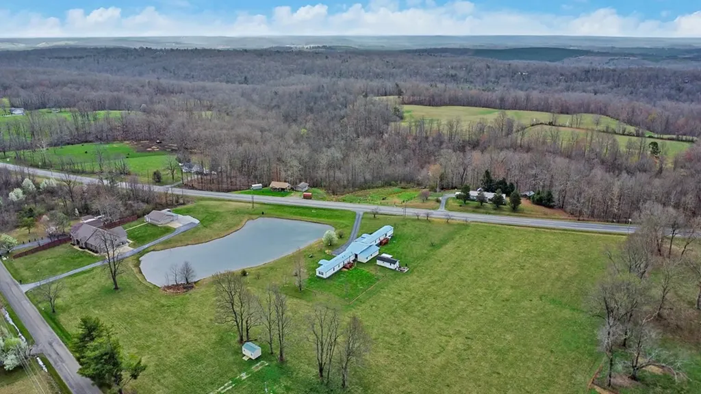 11440 Highway 70 W Sparta TN 38583