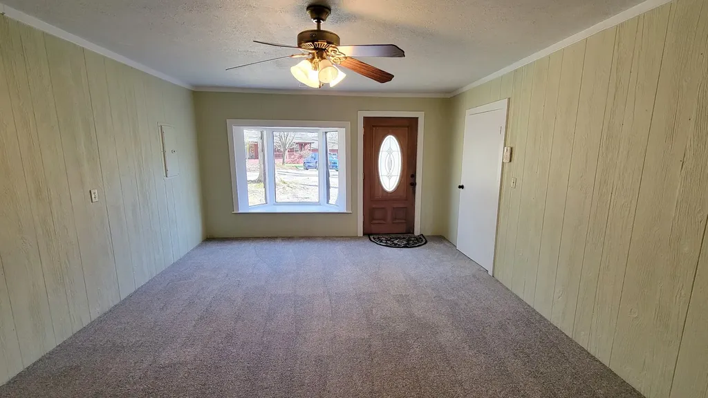 1678 Four Seasons Drive Smithville TN 37166