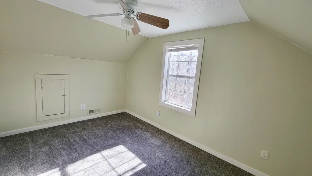 1678 Four Seasons Drive Smithville TN 37166