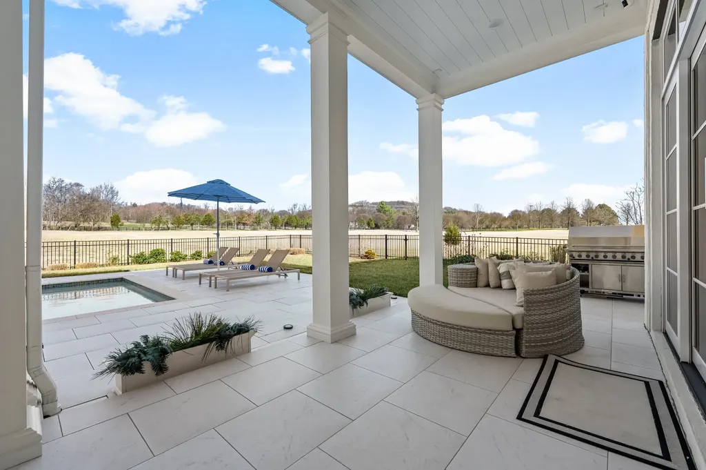 6262 Wild Heron Way, S College Grove TN 37046
