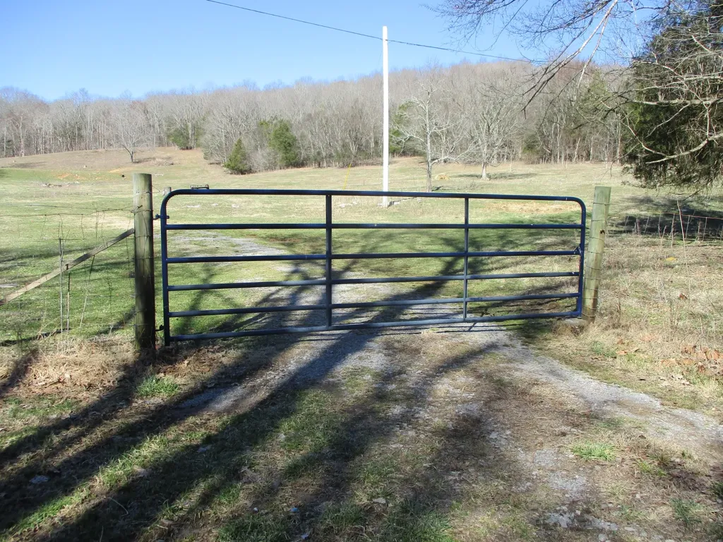 3800 Patton Hollow Road Watertown TN 37184