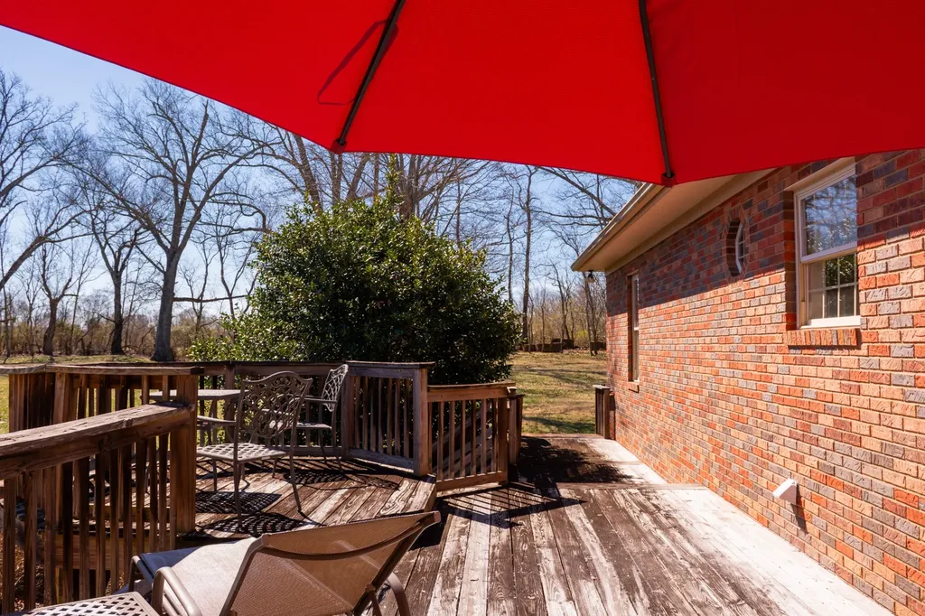 845 Mcminnville Highway Sparta TN 38583