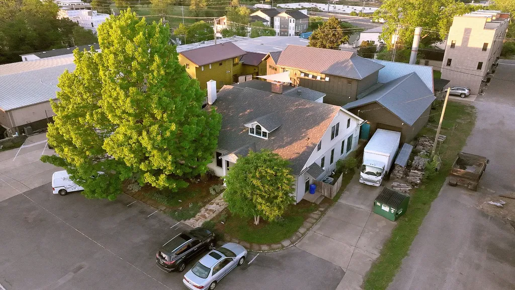 2606 Westwood Drive Nashville TN 37204